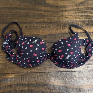 Victoria's Secret Black Bra with Red and White Lip Print